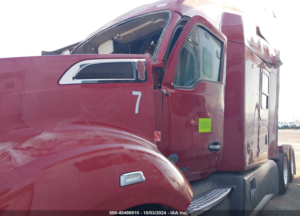 2020 KENWORTH T680 VIN: 1XKYDP9X7LJ307720