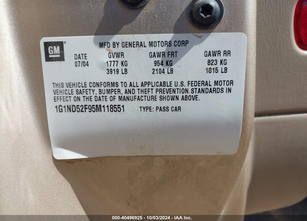 2005 CHEVROLET CLASSIC VIN: 1G1ND52F95M118551