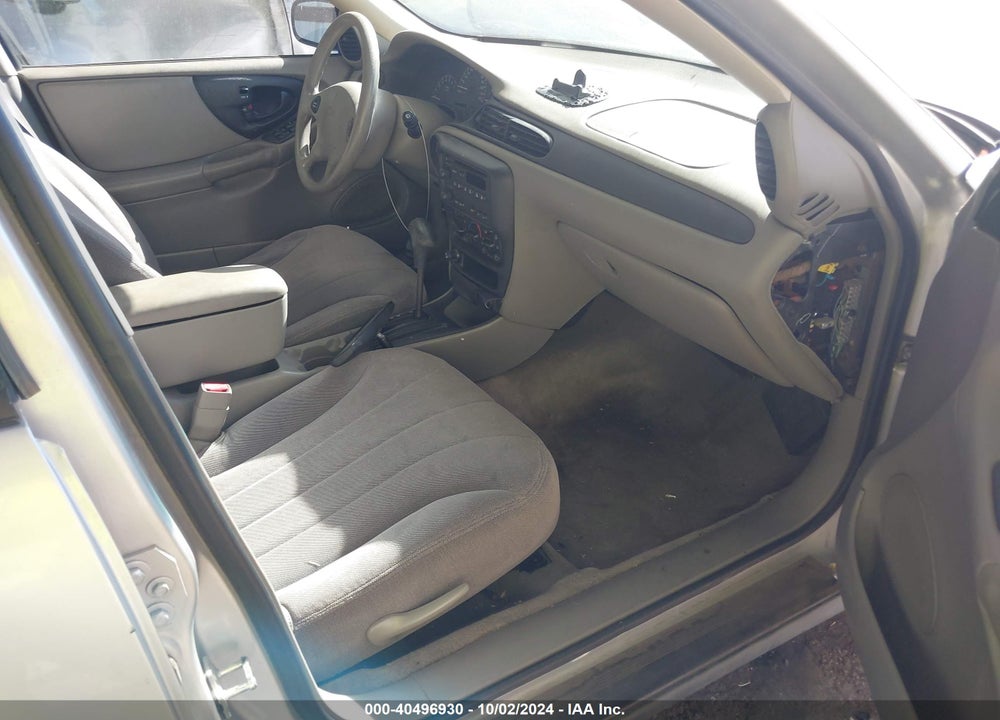 2004 CHEVROLET CLASSIC VIN: 1G1ND52F84M685543
