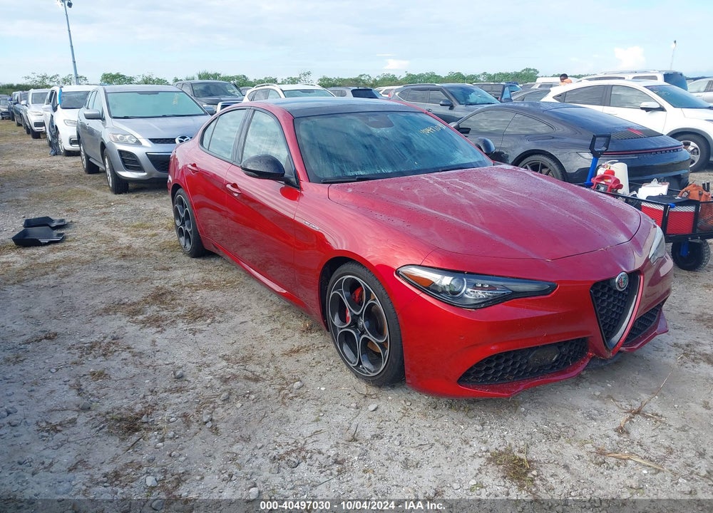 2022 ALFA ROMEO GIULIA VELOCE TI RWD VIN: ZARFAMBN7N7661603