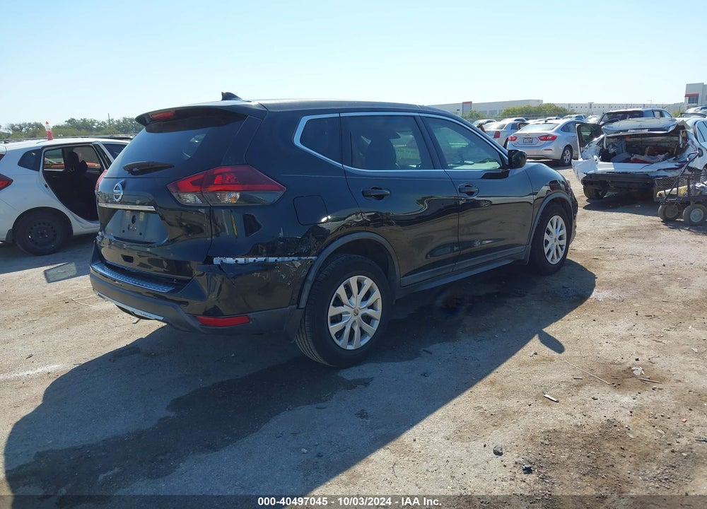 2018 NISSAN ROGUE S VIN: KNMAT2MTXJP527449