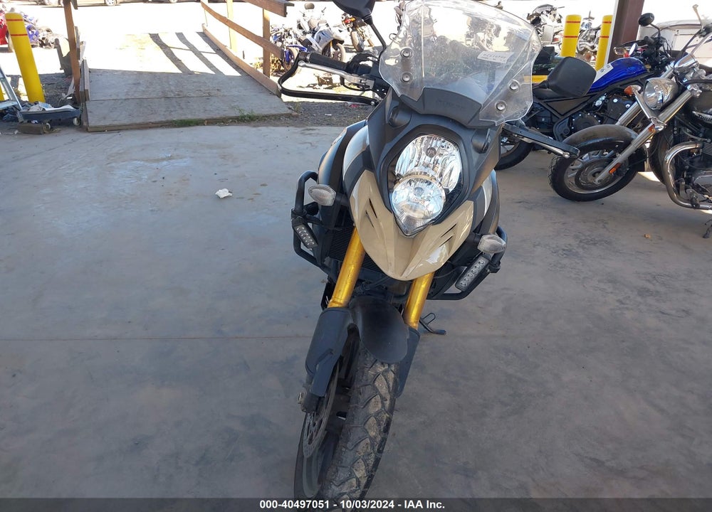 2014 SUZUKI DL1000 VIN: JS1VU51A4E2100574