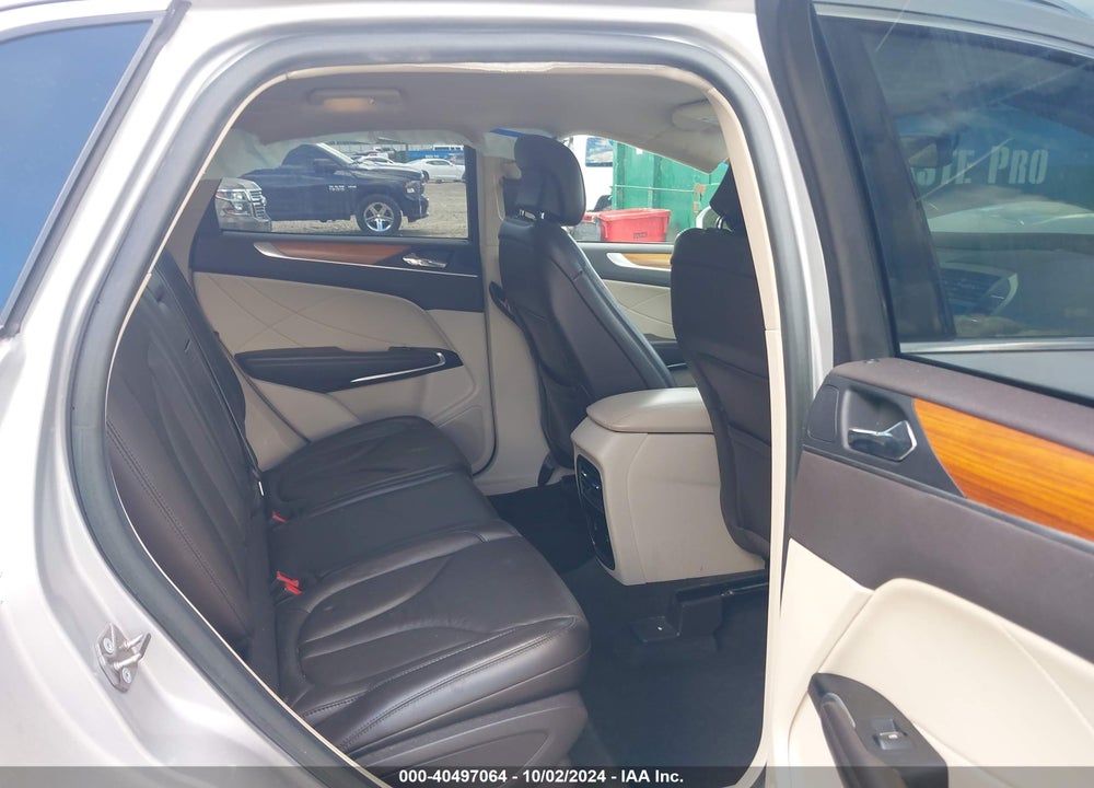 2019 LINCOLN MKC SELECT VIN: 5LMCJ2C96KUL42850