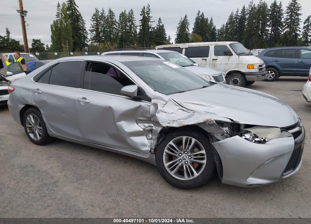 2015 TOYOTA CAMRY SE VIN: 4T1BF1FK5FU081855