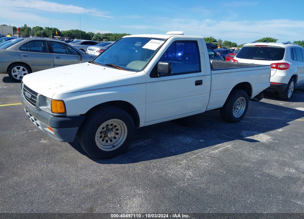 1995 ISUZU CONVENTIONAL SHORT BED VIN: JAACL11L0S7205385