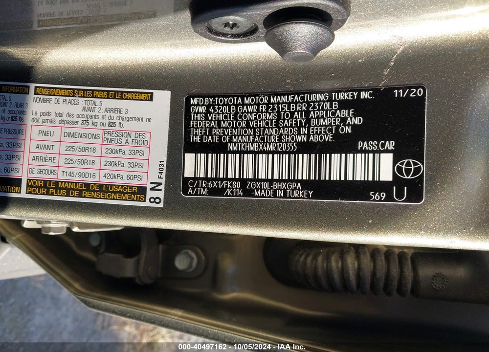 2021 TOYOTA C-HR XLE VIN: NMTKHMBX4MR120355