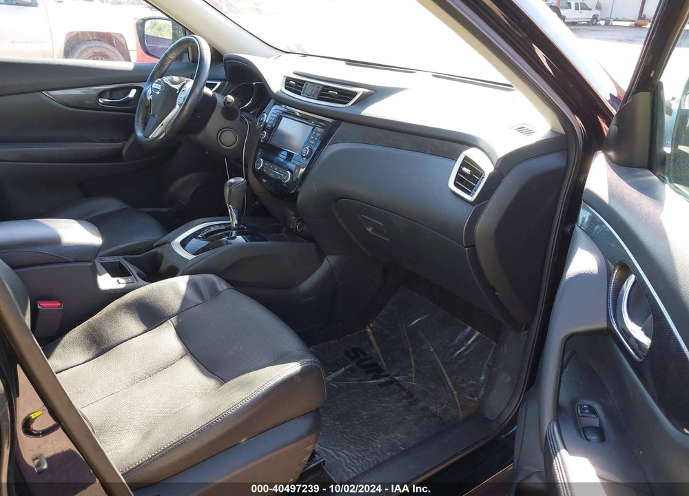 2016 NISSAN ROGUE SL VIN: 5N1AT2MV1GC924867