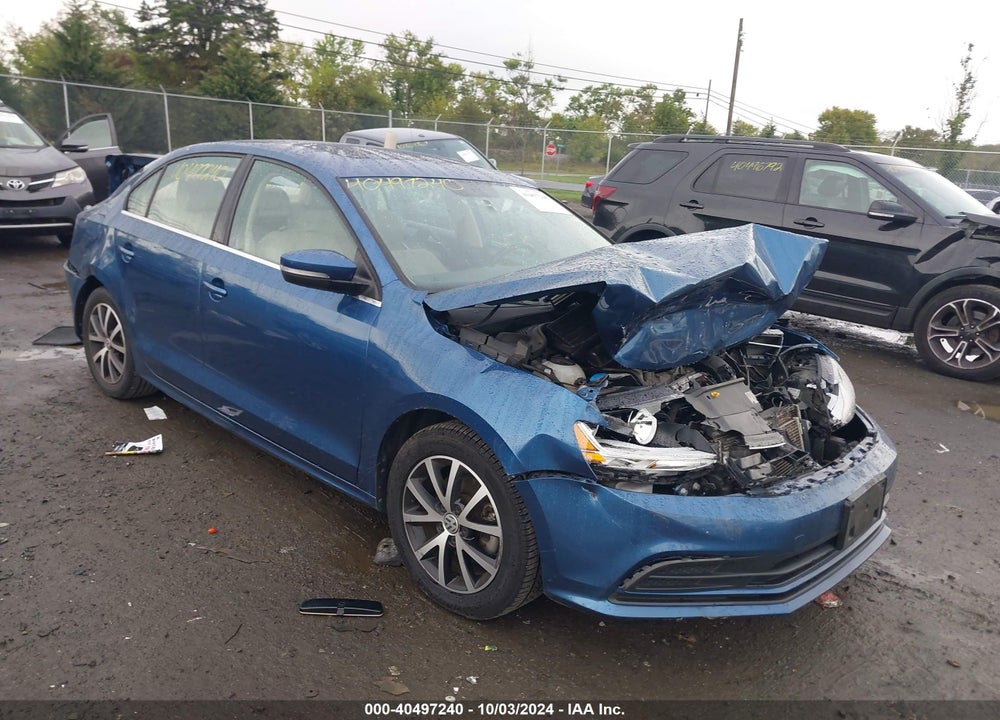 2017 VOLKSWAGEN JETTA 1.4T SE VIN: 3VWDB7AJ9HM412810