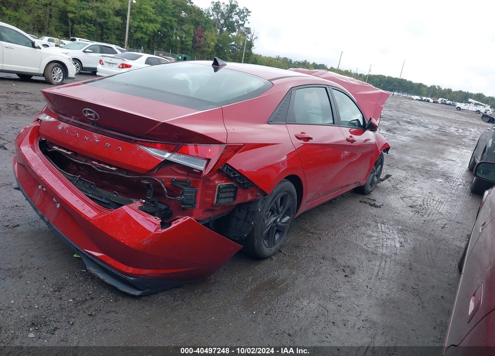 2021 HYUNDAI ELANTRA SEL VIN: KMHLM4AG8MU147942