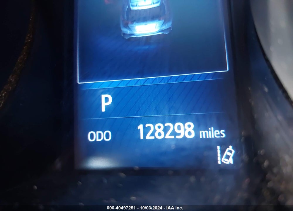 2018 TOYOTA C-HR XLE PREMIUM VIN: NMTKHMBX6JR028157