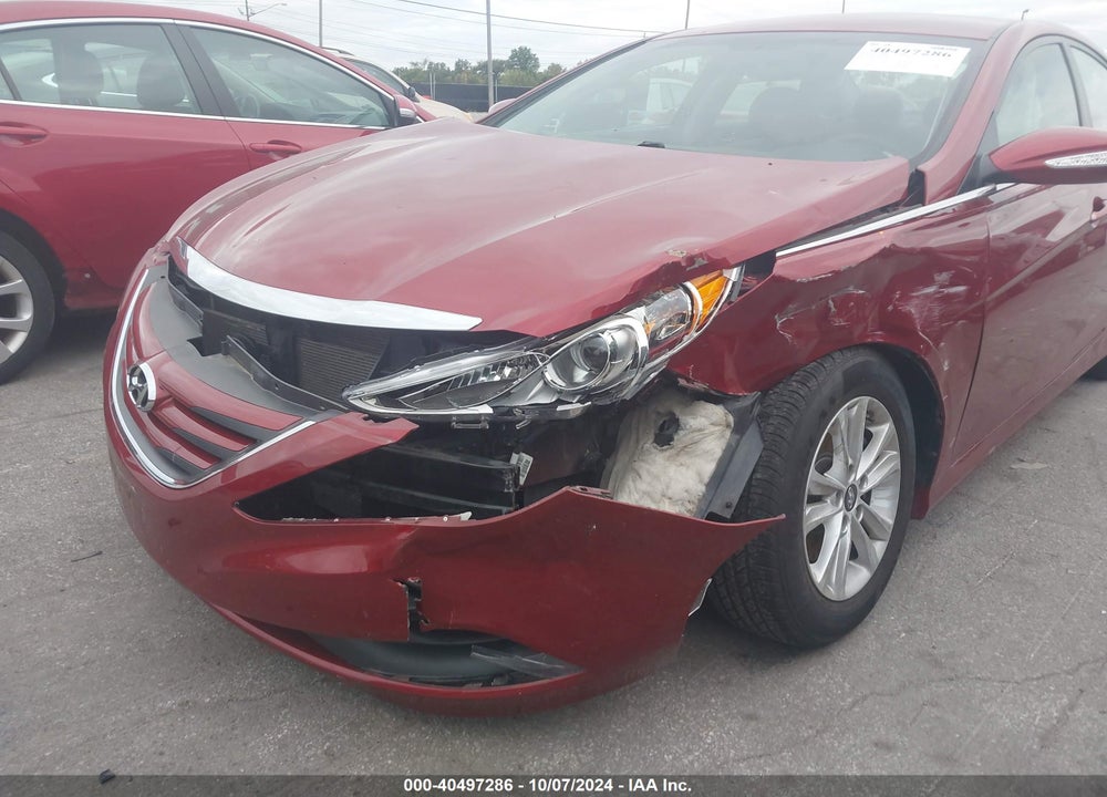 2014 HYUNDAI SONATA GLS VIN: 5NPEB4AC5EH930390