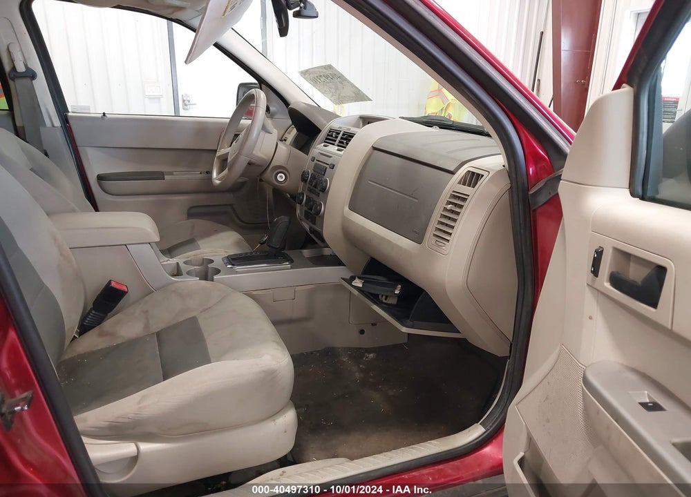 2008 FORD ESCAPE XLT VIN: 1FMCU93158KB50613