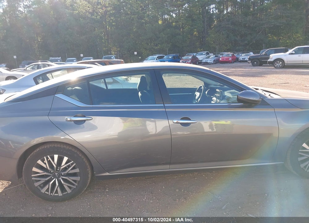 2023 NISSAN ALTIMA SV FWD VIN: 1N4BL4DV1PN307645