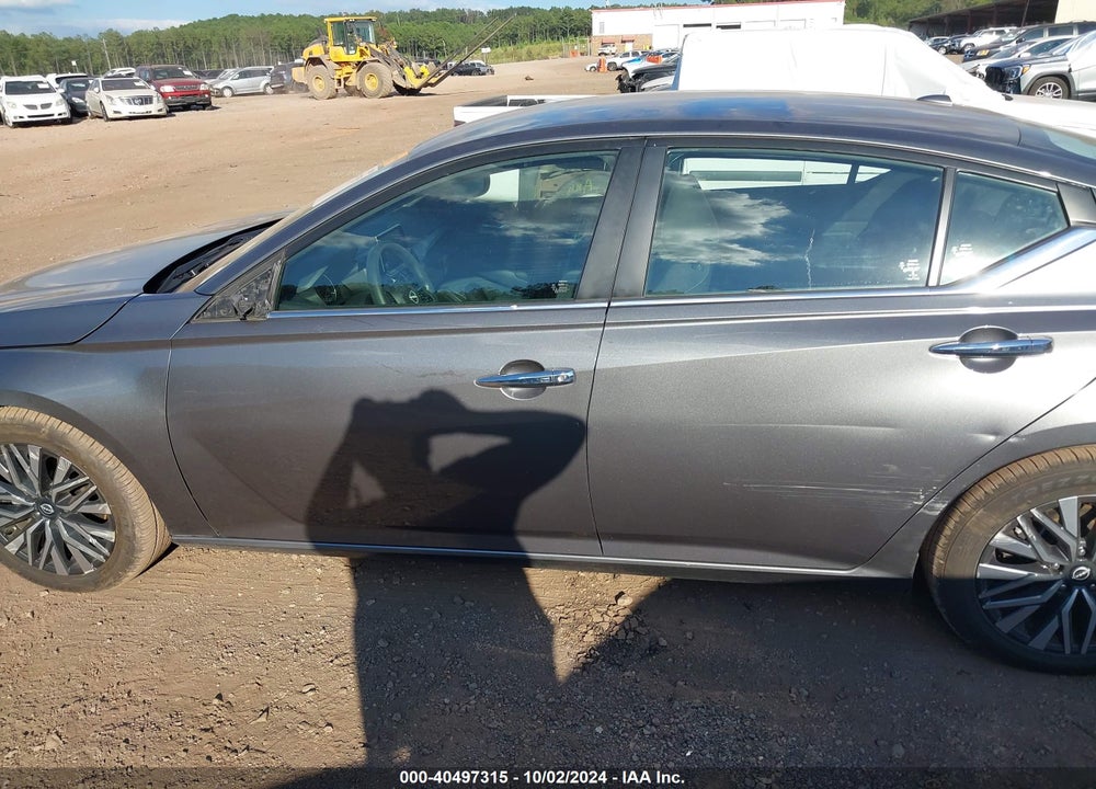 2023 NISSAN ALTIMA SV FWD VIN: 1N4BL4DV1PN307645