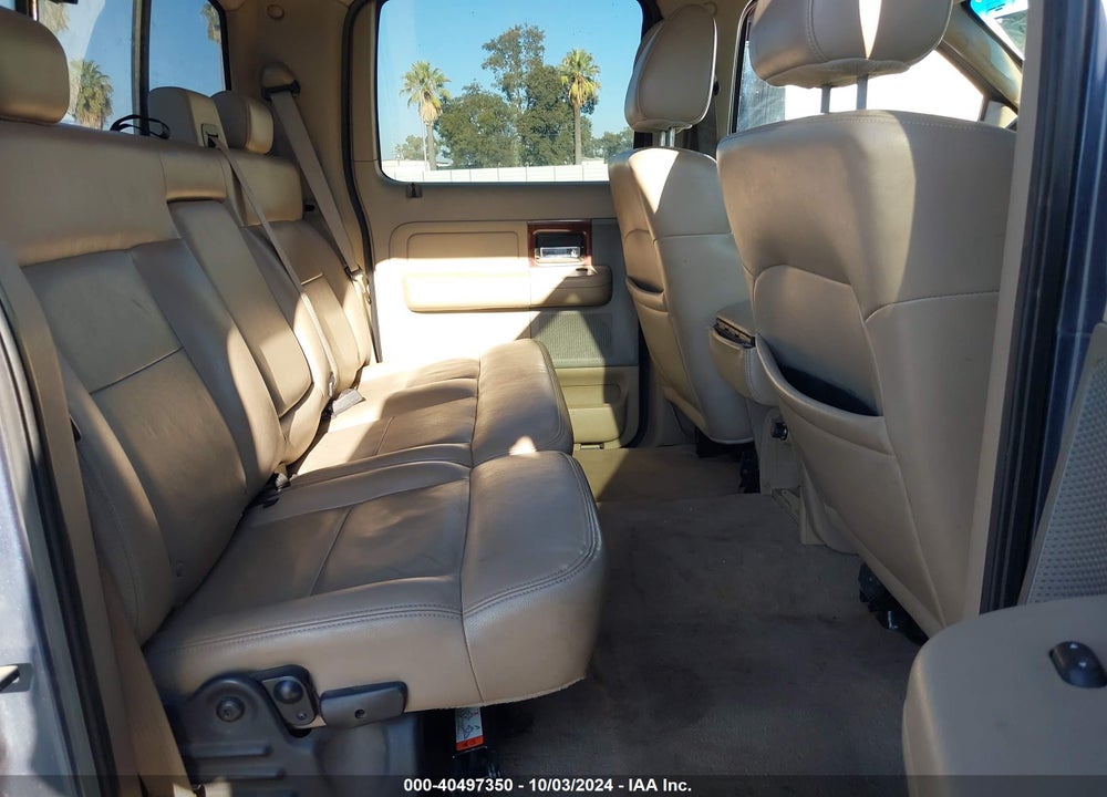 2005 FORD F-150 LARIAT/XLT VIN: 1FTPW125X5KE84900