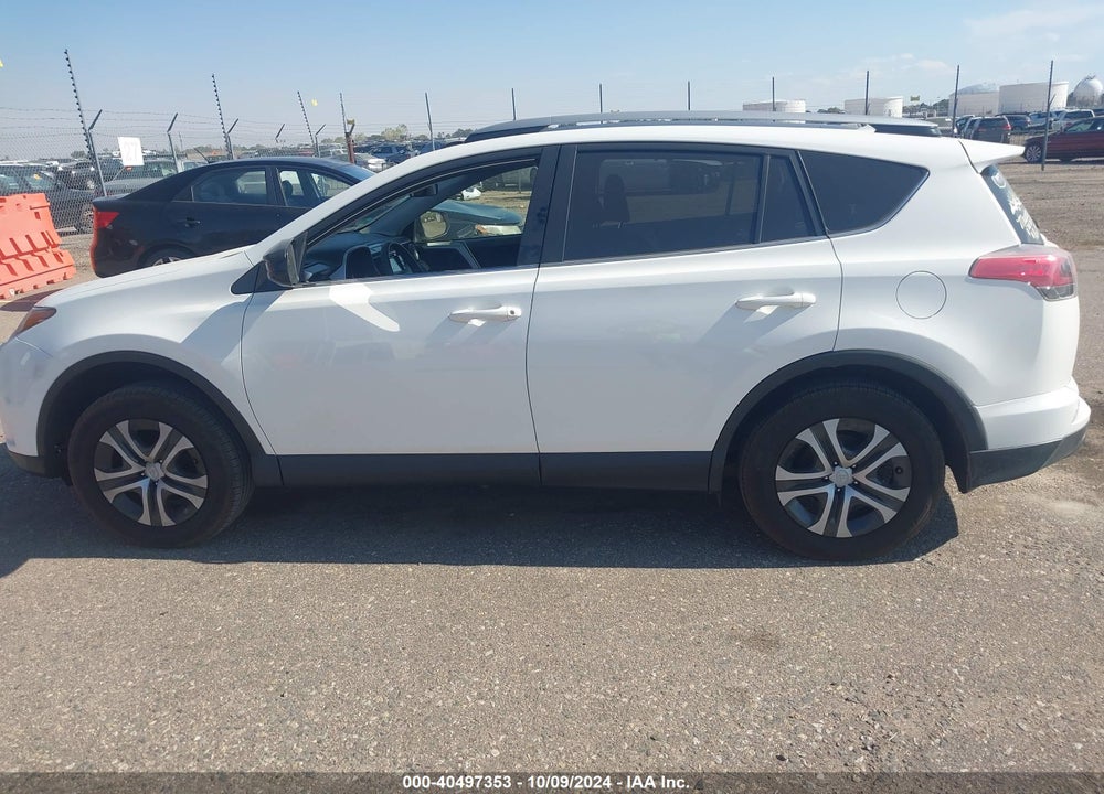 2018 TOYOTA RAV4 LE VIN: JTMZFREV0JJ741338