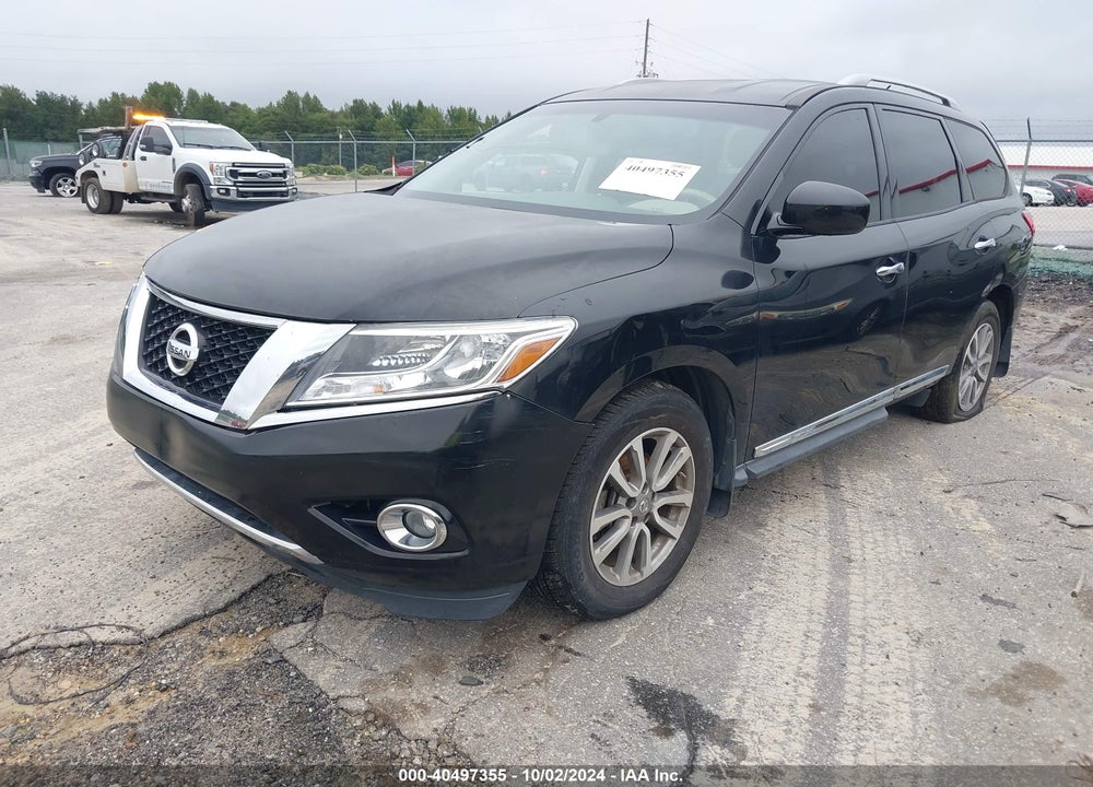 2015 NISSAN PATHFINDER SL VIN: 5N1AR2MN4FC646219