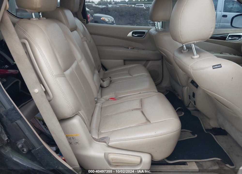 2015 NISSAN PATHFINDER SL VIN: 5N1AR2MN4FC646219