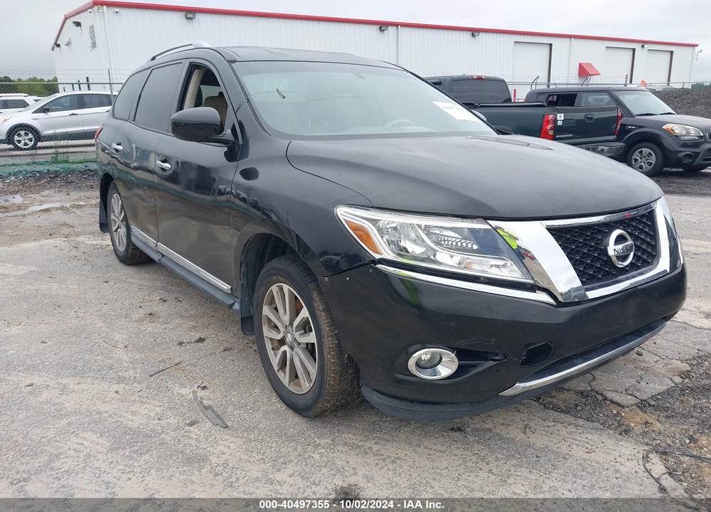 2015 NISSAN PATHFINDER SL VIN: 5N1AR2MN4FC646219
