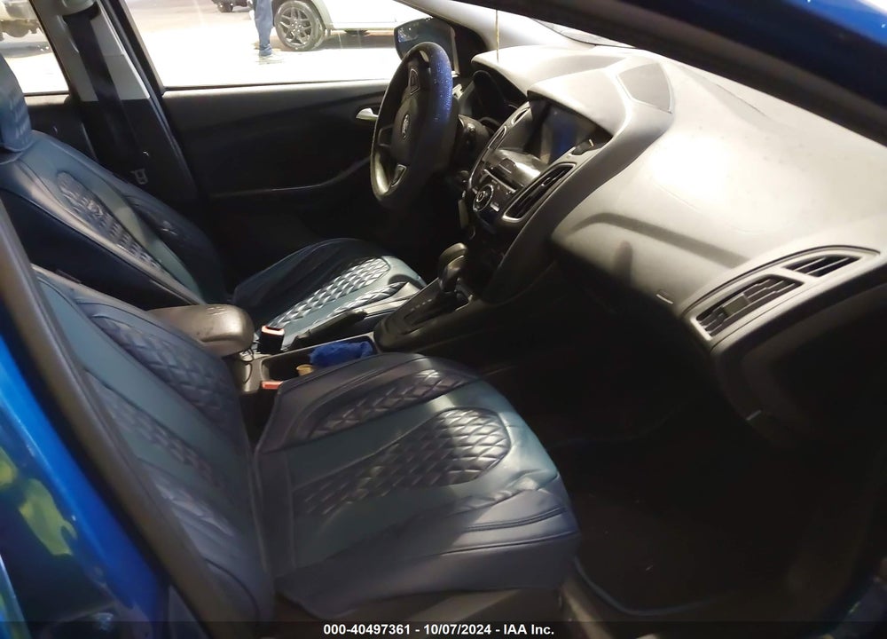 2018 FORD FOCUS SEL VIN: 1FADP3M26JL234661