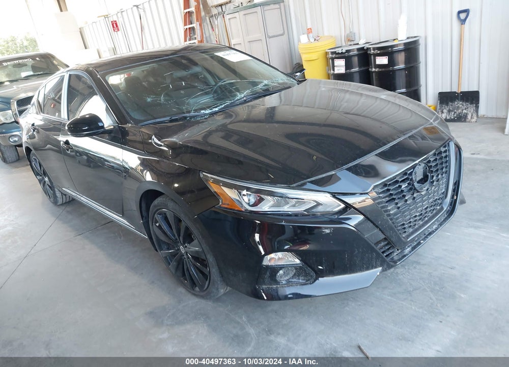 2022 NISSAN ALTIMA SR FWD VIN: 1N4BL4CV2NN391425