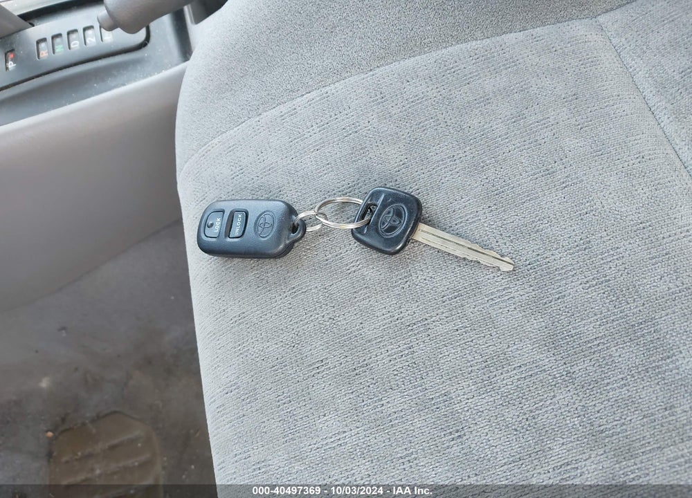 2003 TOYOTA COROLLA CE/LE/SPORT VIN: 2T1BR32E73C714727