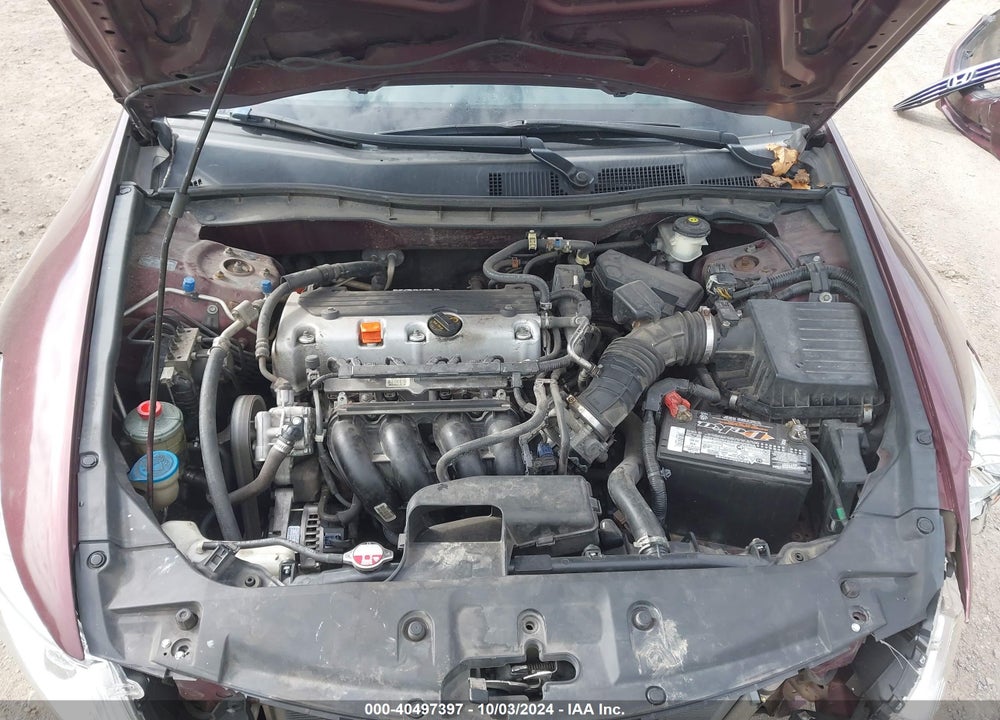 2011 HONDA ACCORD 2.4 LX-P VIN: 1HGCP2F40BA133709