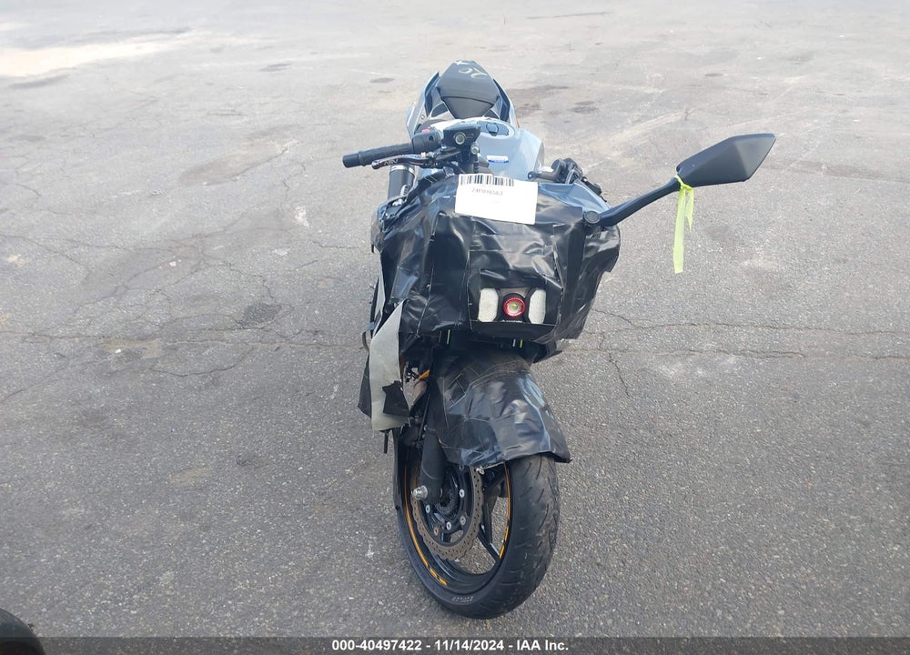 2018 KAWASAKI EX400 VIN: JKAEXKG11JDA11463