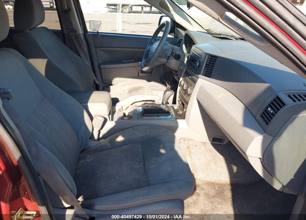 2007 JEEP GRAND CHEROKEE LAREDO VIN: 1J8GS48K17C512518
