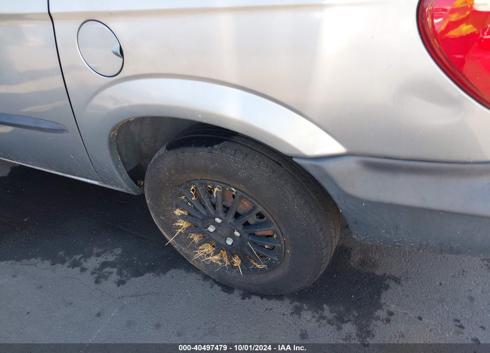2002 DODGE CARAVAN SE VIN: 1B4GP25332B713634