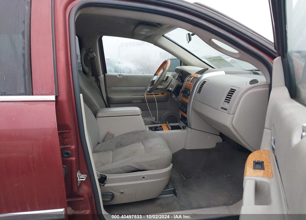 2007 CHRYSLER ASPEN LIMITED VIN: 1A8HX58277F584348