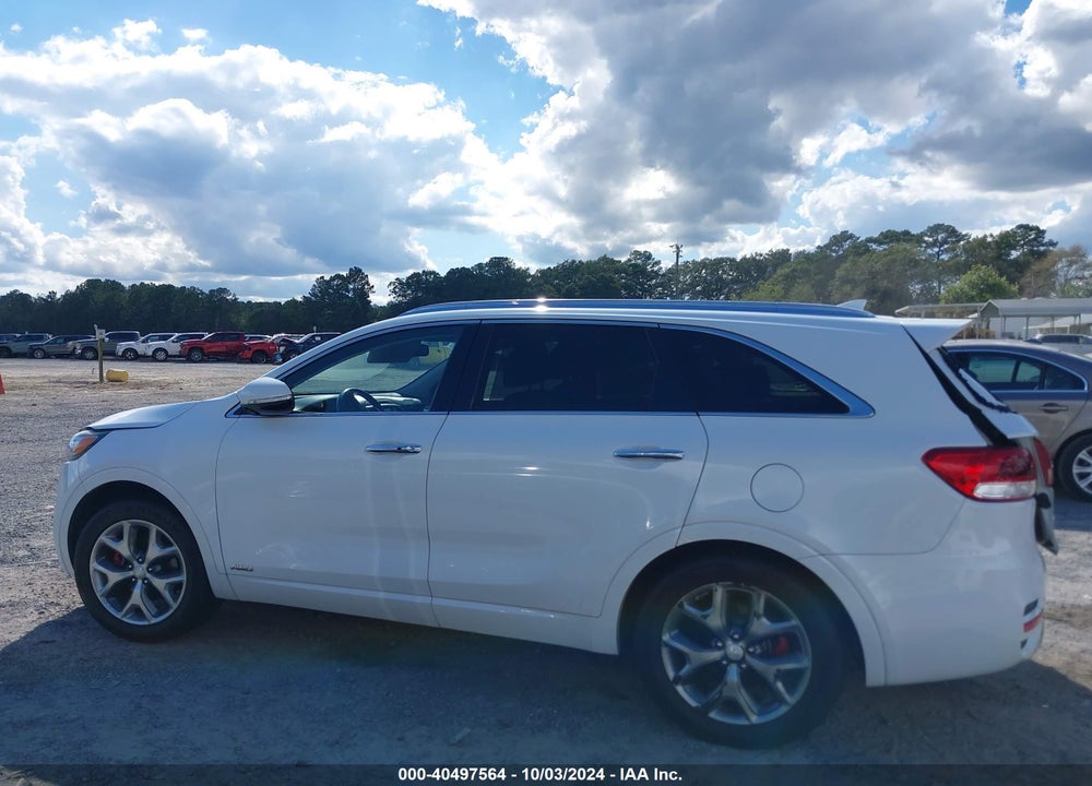 2017 KIA SORENTO 3.3L SX VIN: 5XYPKDA54HG261860