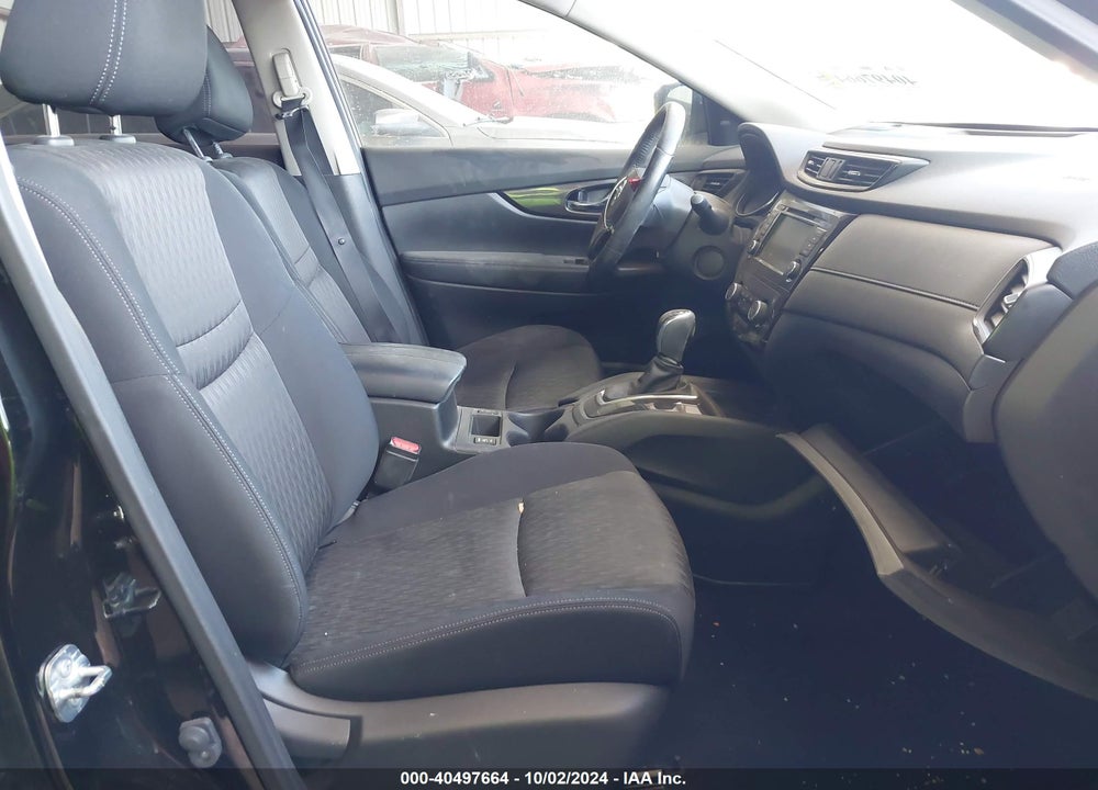 2018 NISSAN ROGUE SV VIN: JN8AT2MT6JW492533