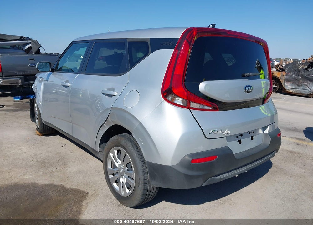 2020 KIA SOUL LX VIN: KNDJ23AU5L7729401