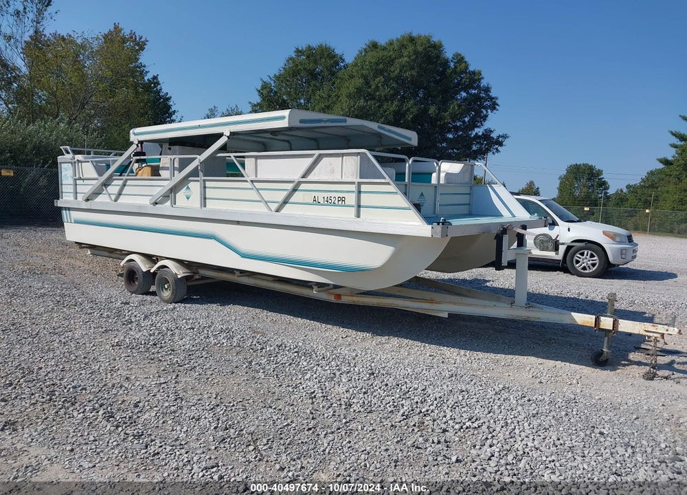1995 PONTOON SOUTHERN STAR FABER GLASS VIN: 1FGP3862C5