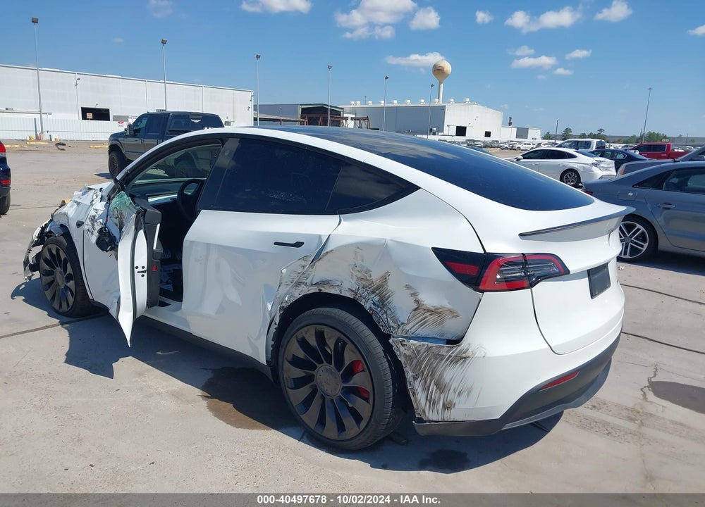 2022 TESLA MODEL Y PERFORMANCE DUAL MOTOR ALL-WHEEL DRIVE VIN: 7SAYGDEFXNF518101