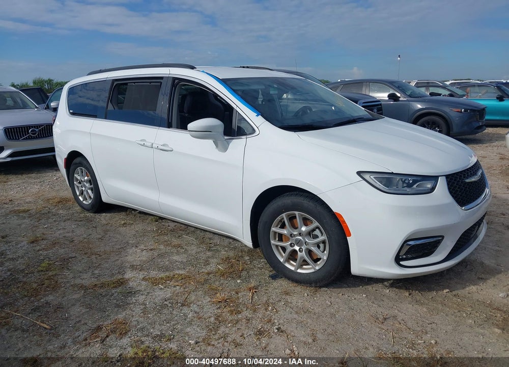 2022 CHRYSLER PACIFICA TOURING L VIN: 2C4RC1BG0NR189275