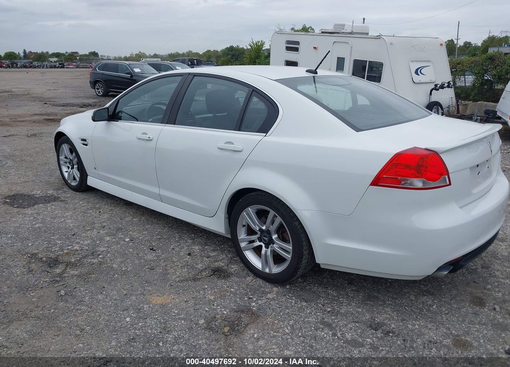 2008 PONTIAC G8 VIN: 6G2ER577X8L151232