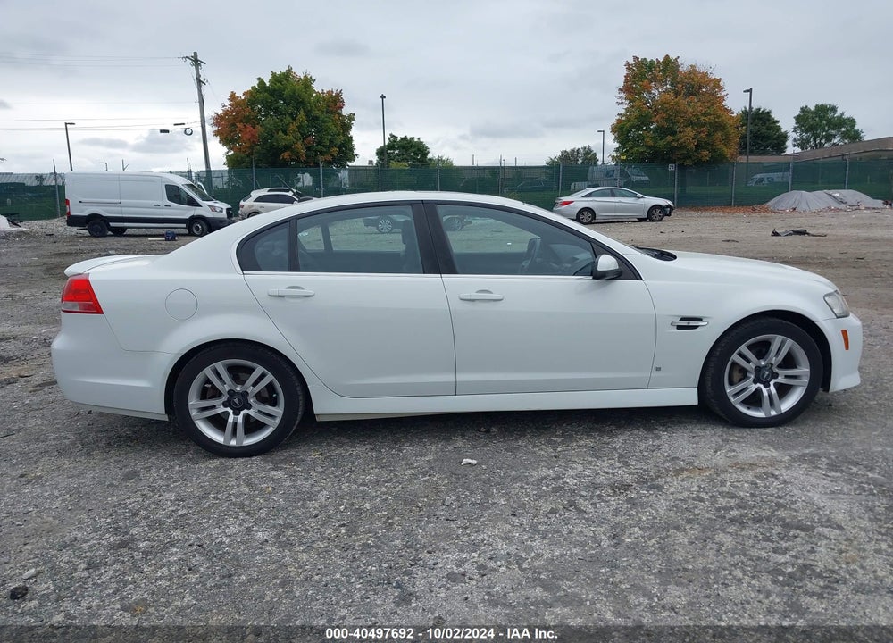 2008 PONTIAC G8 VIN: 6G2ER577X8L151232