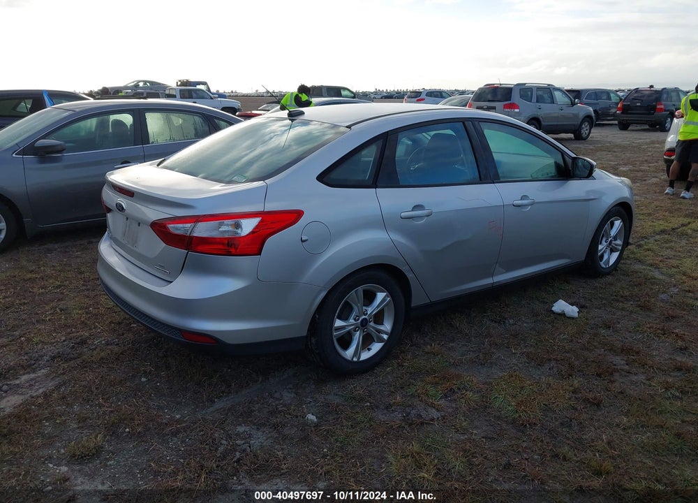 2014 FORD FOCUS SE VIN: 1FADP3F27EL191189