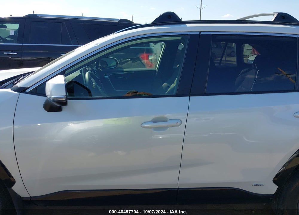 2023 TOYOTA RAV4 HYBRID SE VIN: JTM16RFV1PD104140