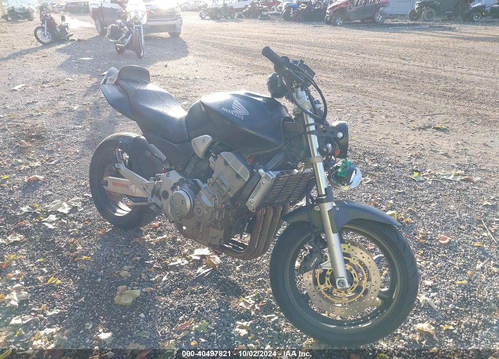 2002 HONDA CB900 F VIN: JH2SC48002M000420