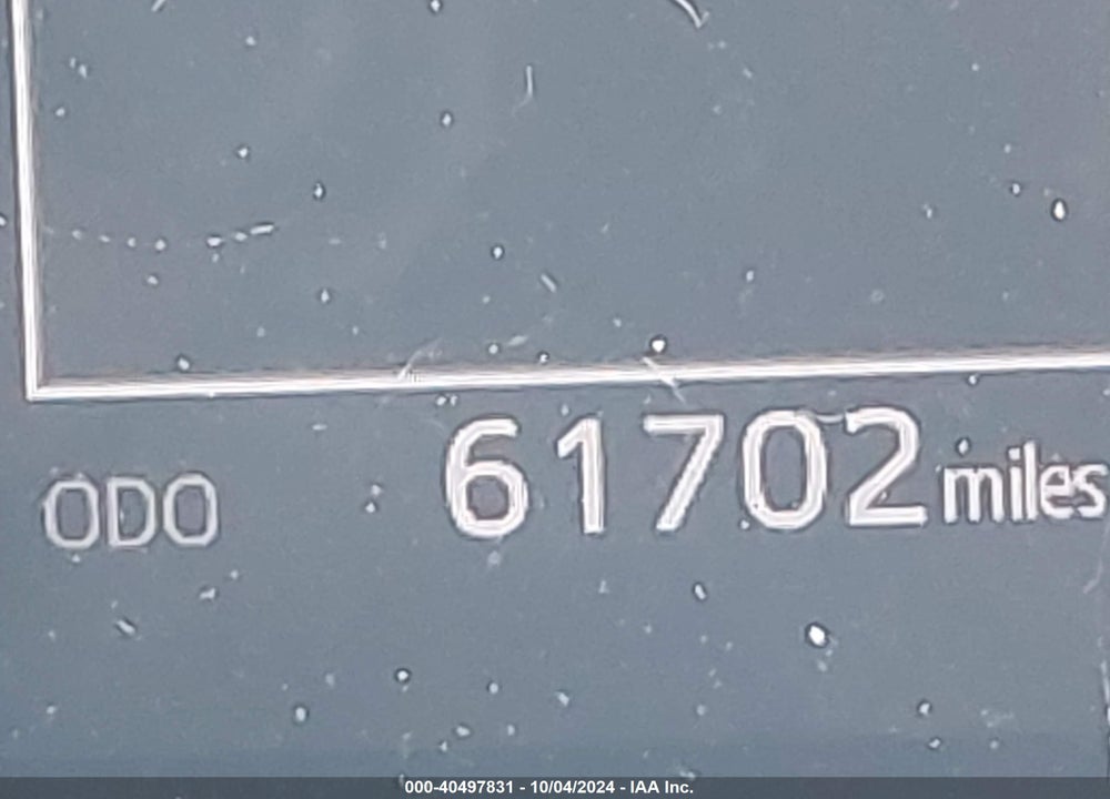 2019 TOYOTA CAMRY SE VIN: 4T1B11HK5KU837433