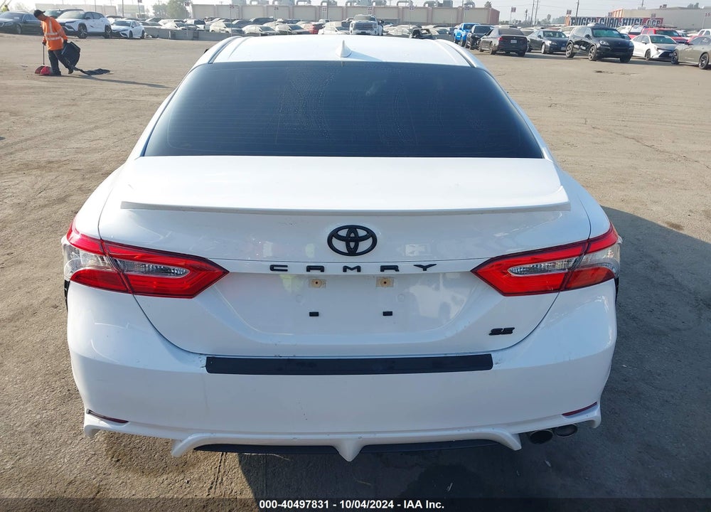 2019 TOYOTA CAMRY SE VIN: 4T1B11HK5KU837433