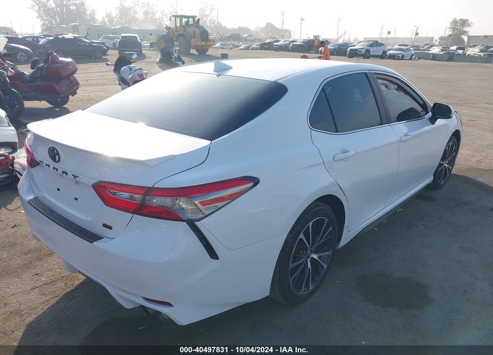 2019 TOYOTA CAMRY SE VIN: 4T1B11HK5KU837433