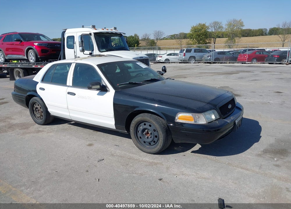 2011 FORD CROWN VICTORIA POLICE INTERCEPTOR VIN: 2FABP7BV4BX104605