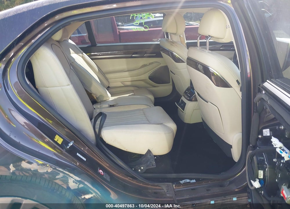 2017 GENESIS G90 3.3T PREMIUM VIN: KMHG34JA6HU032682