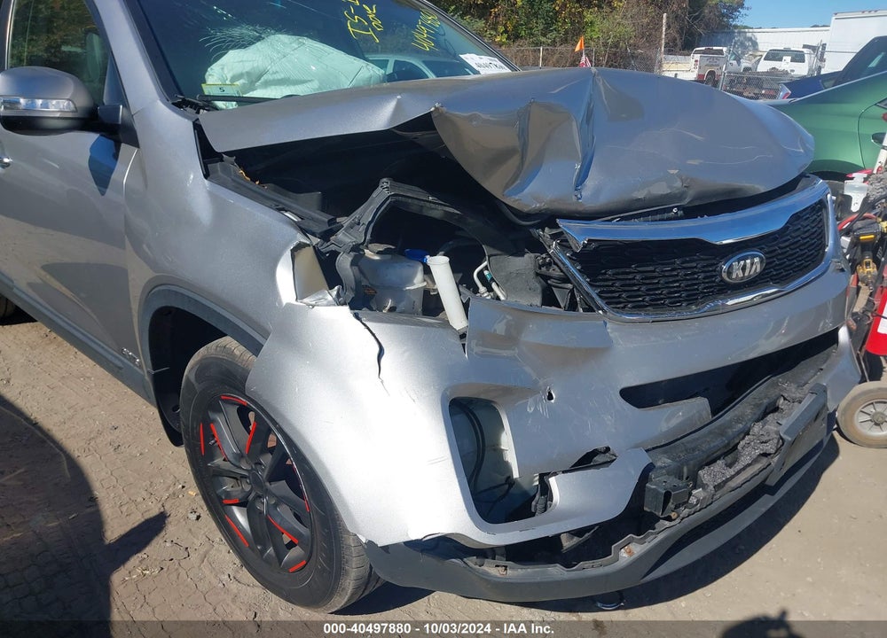 2014 KIA SORENTO VIN: 5XYKTDA60EG519867