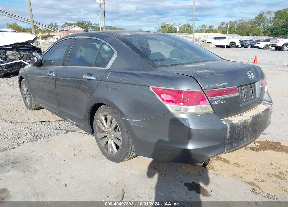 2011 HONDA ACCORD 3.5 EX-L VIN: 5KBCP3F82BB001812