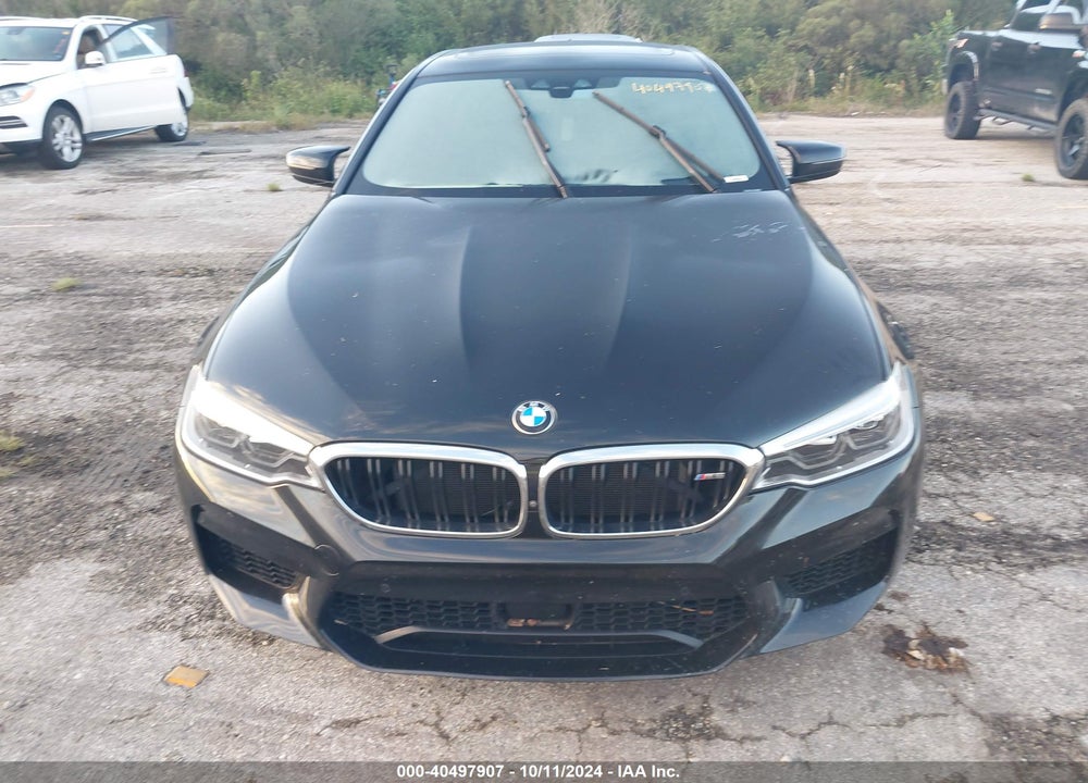 2018 BMW M5 VIN: WBSJF0C55JB282418